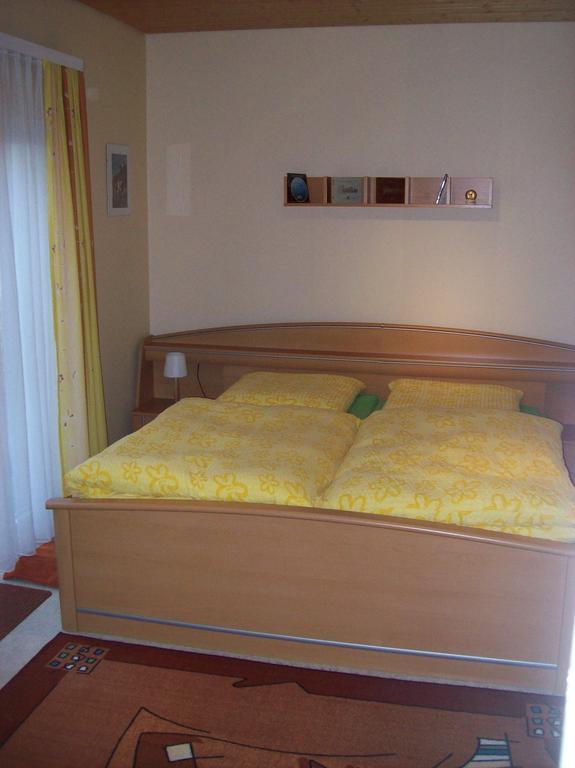 Ferienwohnung Fewo Benedikta Beuron Zimmer foto